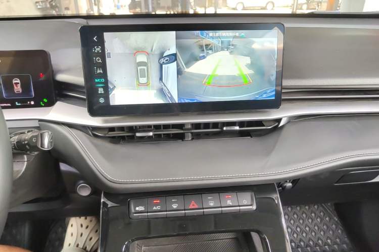 Used Haval H6 2021 3rd Generation 1.5T Automatic Two-Wheel Drive Max Audio And AC Panel