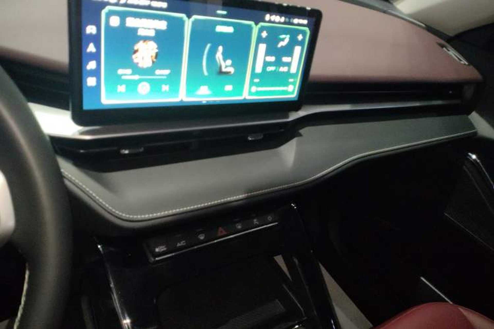 Used Haval H6 2021 3rd Generation 1.5T Automatic Two-Wheel-Drive Supreme Audio And AC Panel