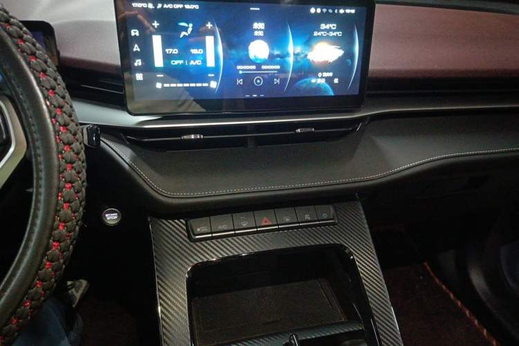 Used Haval H6 2021 3rd Generation 2.0T Automatic All-Wheel Drive Max Audio And AC Panel