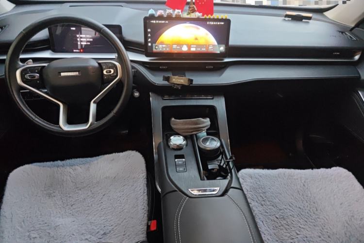 Used Haval H6 2021 3rd Generation 1.5T Automatic Two-Wheel Drive Supreme+ Center Console