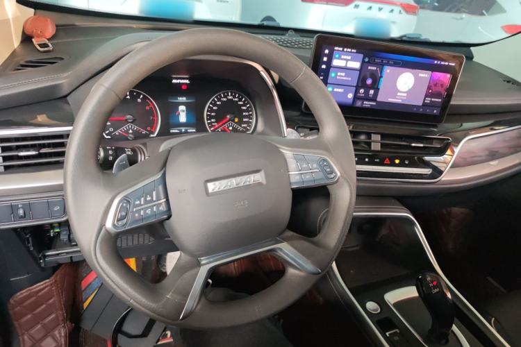 Used Haval H6 2021 National Trend Edition 1.5T Automatic Urban Version Center Console