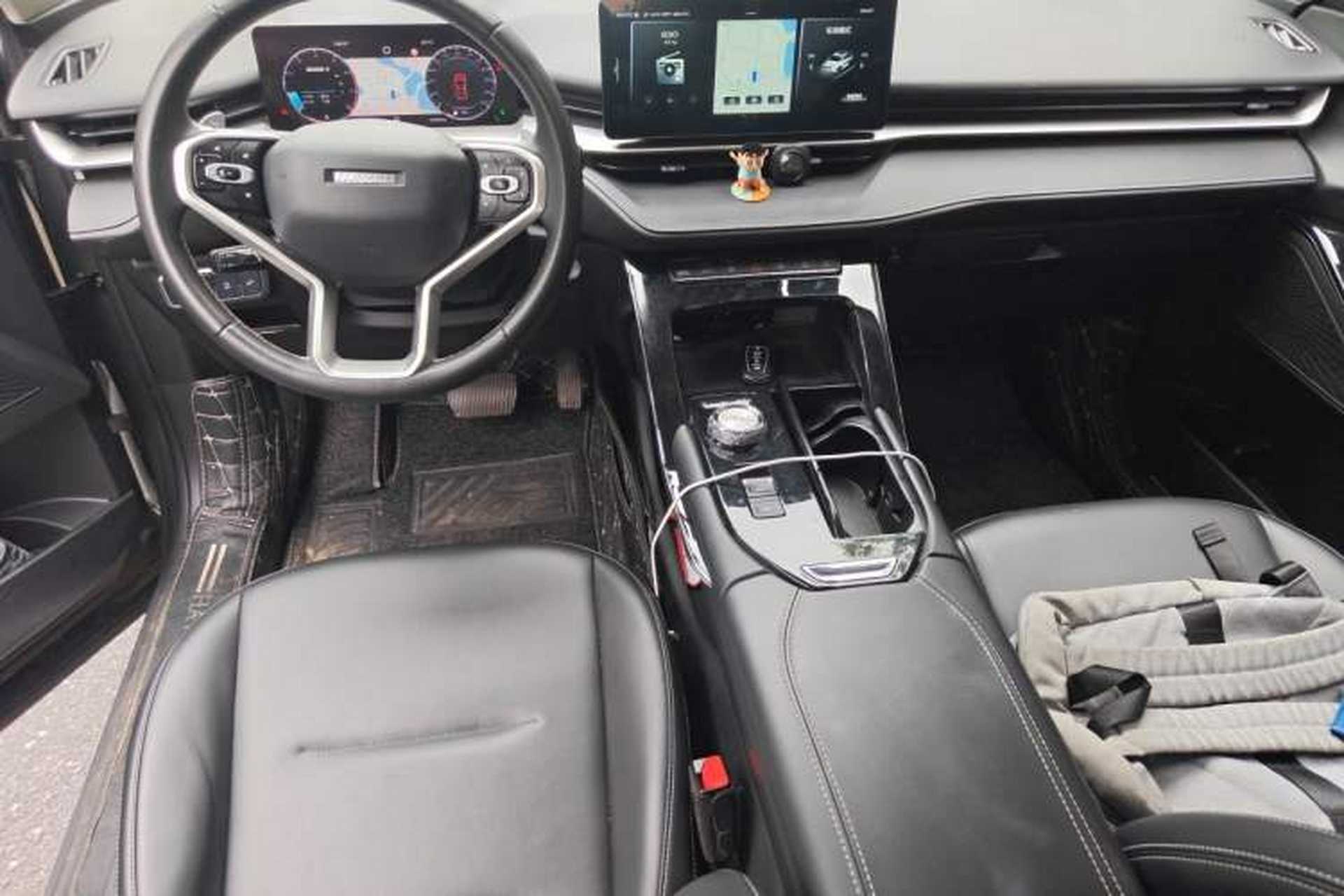 Used Haval H6 2021 3rd Generation 1.5T Automatic Two-Wheel Drive Max Center Console