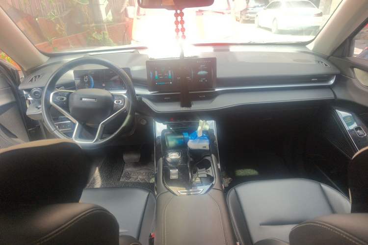 Used Haval H6 2021 3rd Generation 1.5T Automatic Two-Wheel-Drive Supreme Center Console