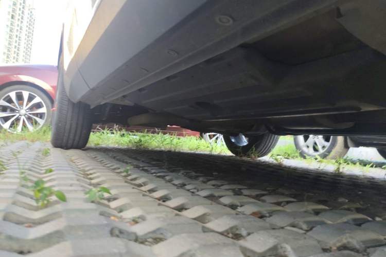Used Haval H6 2021 3rd Generation 1.5T Automatic Two-Wheel-Drive Supreme Chassis Front Right