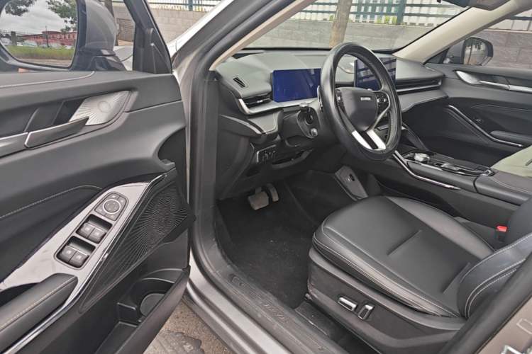 Used Haval H6 2021 3rd Generation 1.5T Automatic Two-Wheel Drive Max Driver Seat