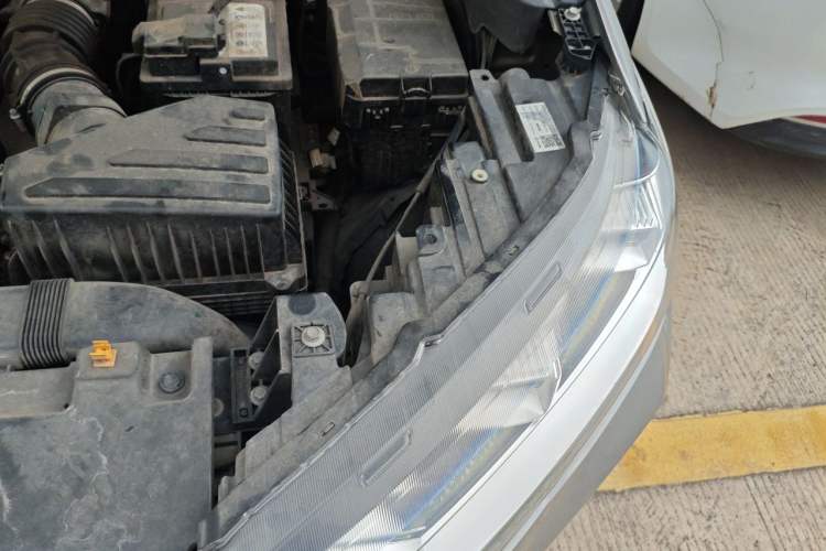 Used Haval H6 2021 3rd Generation 2.0T Automatic Two-Wheel Drive Max Engine Bay Left