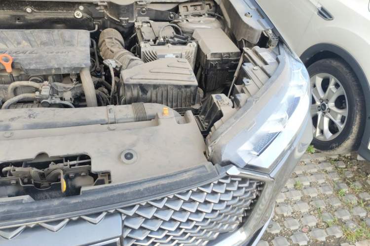Used Haval H6 2021 3rd Generation 1.5T Automatic Two-Wheel-Drive Supreme Engine Bay Left