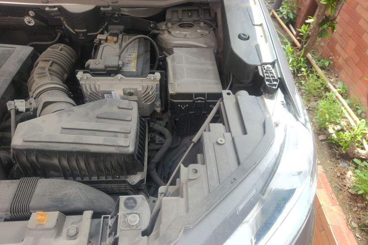 Used Haval H6 2021 3rd Generation 1.5T Automatic Two-Wheel-Drive Supreme Engine Bay Left