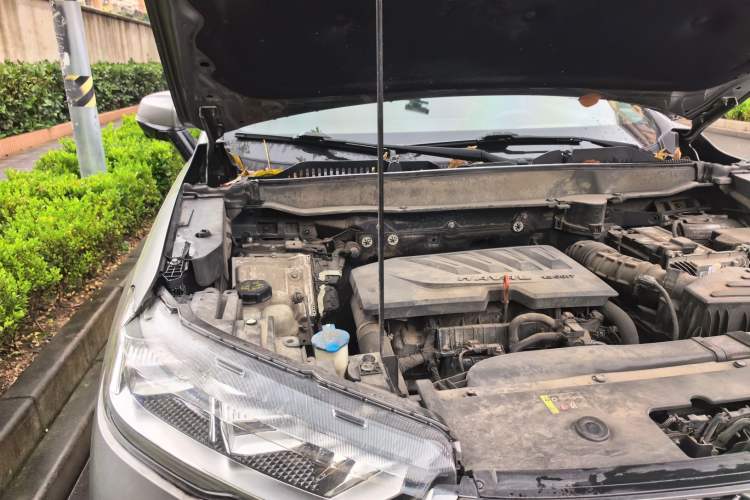 Used Haval H6 2021 3rd Generation 1.5T Automatic Two-Wheel-Drive Supreme Engine Bay Right