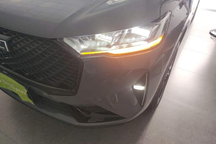 Used Haval H6 2021 3rd Generation 2.0T Automatic All-Wheel Drive Max Left Front Headlight