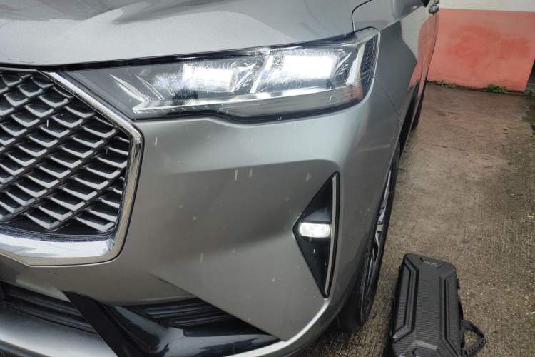 Used Haval H6 2021 3rd Generation 1.5T Automatic Two-Wheel Drive Pro Left Front Headlight