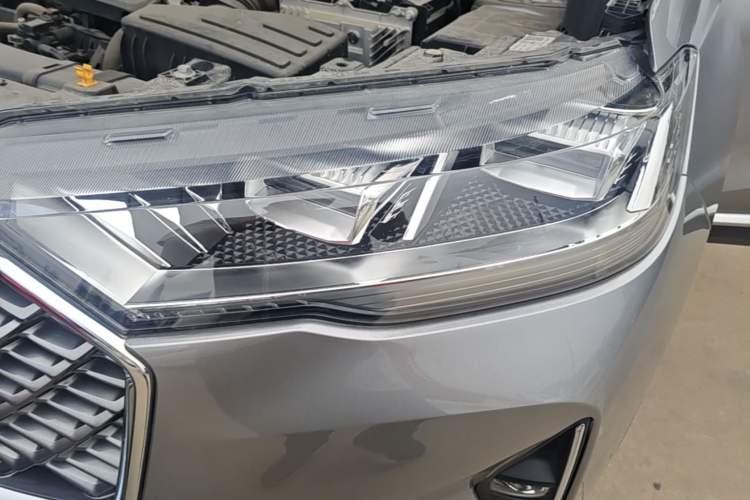 Used Haval H6 2021 3rd Generation 1.5T Automatic Two-Wheel Drive Max Left Front Headlight