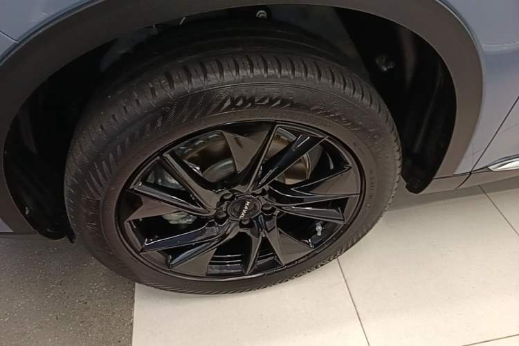 Used Haval H6 2021 3rd Generation 2.0T Automatic Two-Wheel Drive Max Left Front Wheel Hub