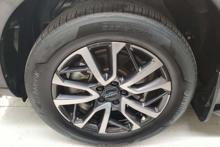 Used Haval H6 2021 3rd Generation 1.5T Automatic Two-Wheel Drive Max Left Front Wheel Hub
