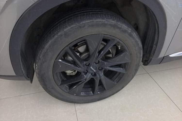 Used Haval H6 2021 3rd Generation 2.0T Automatic Two-Wheel Drive Max Left Front Wheel Hub