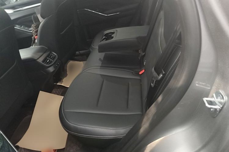 Used Haval H6 2021 3rd Generation 2.0T Automatic Two-Wheel Drive Max Left Rear Seat
