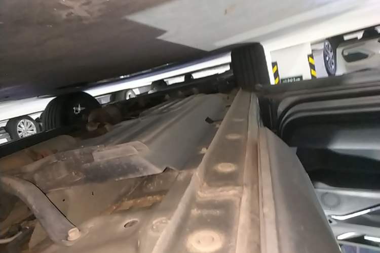 Used Haval H6 2021 3rd Generation 2.0T Automatic All-Wheel Drive Supreme Left Side Sill