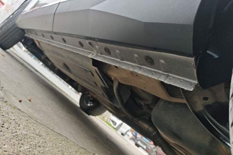 Used Haval H6 2021 3rd Generation 1.5T Automatic Two-Wheel Drive Max Left Side Sill