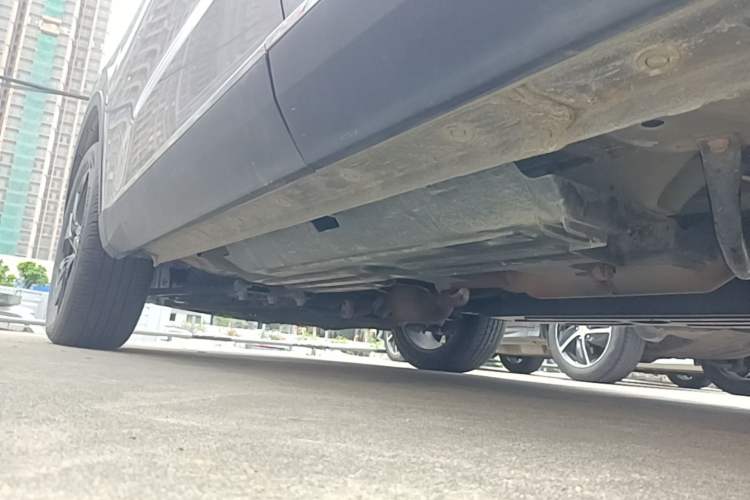 Used Haval H6 2021 3rd Generation 2.0T Automatic All-Wheel Drive Max Left Side Sill