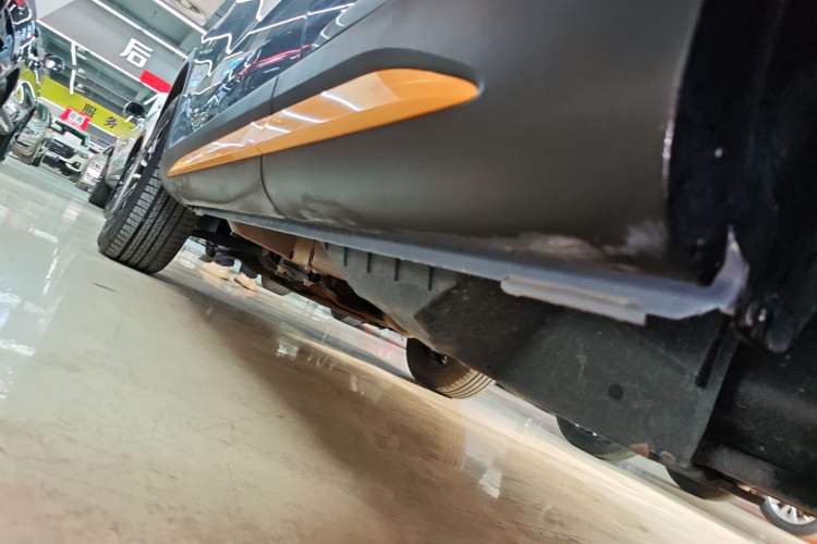 Used Haval H6 2021 National Trend Edition 1.5T Automatic Urban Version Left Side Sill