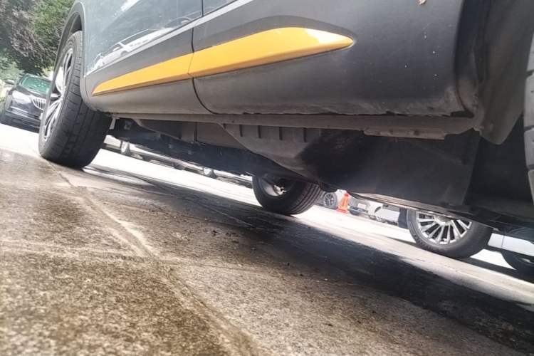 Used Haval H6 2021 National Trend Edition 1.5 GDIT Automatic Ultra-Luxury Version Left Side Sill