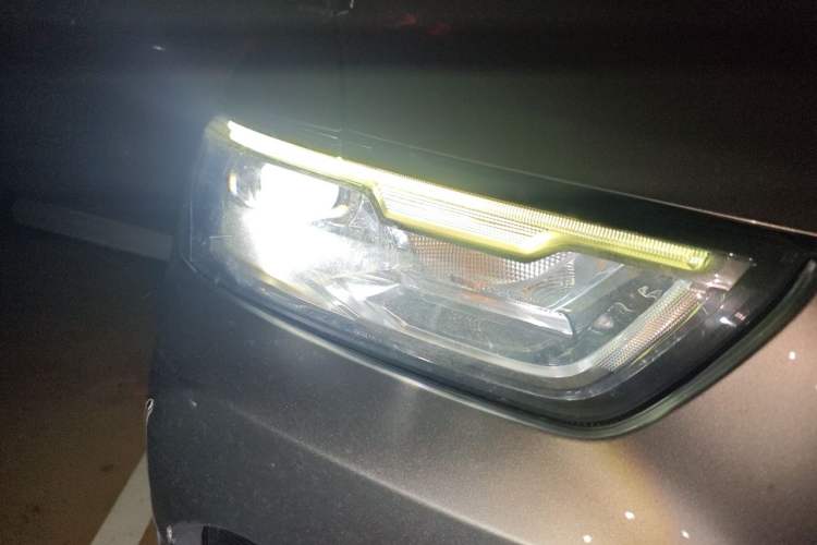 Used Haval H6 2021 1.5 GDIT Automatic Champion Edition Right Front Headlight