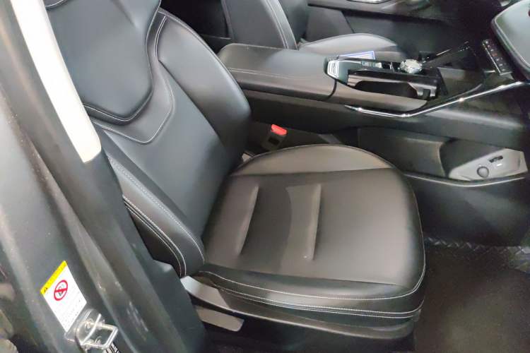 Used Haval H6 2021 3rd Generation 2.0T Automatic Two-Wheel Drive Max Right Front Seat