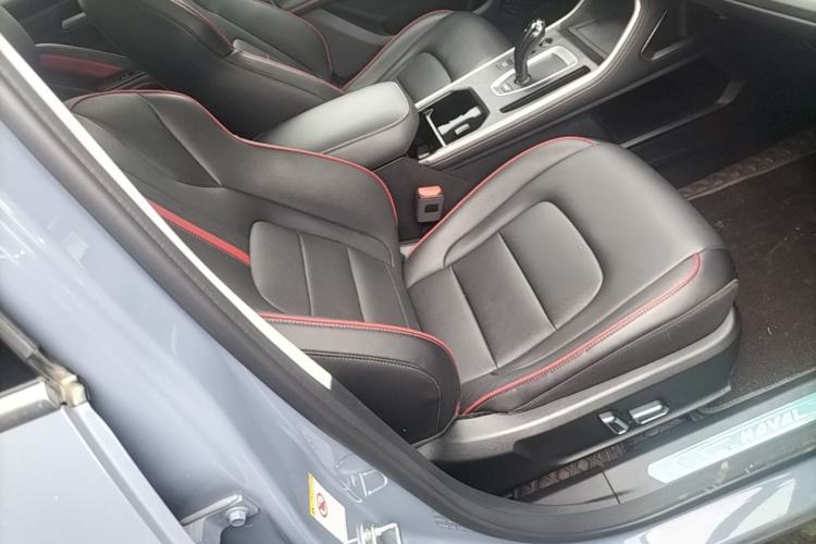 Used Haval H6 2021 National Trend Edition 1.5 GDIT Automatic Ultra-Luxury Version Right Front Seat