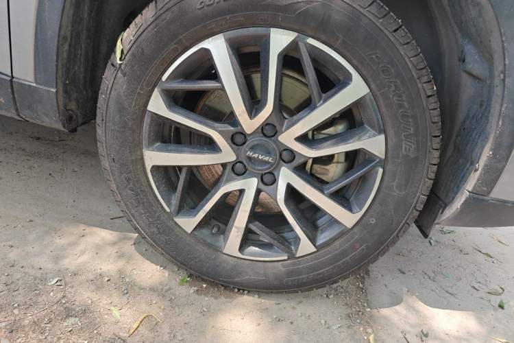 Used Haval H6 2021 3rd Generation 1.5T Automatic Two-Wheel Drive Pro Right Front Wheel Hub