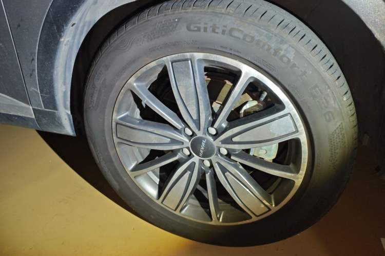 Used Haval H6 2021 1.5 GDIT Automatic Champion Edition Right Front Wheel Hub