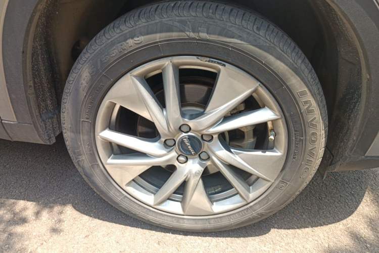 Used Haval H6 2021 3rd Generation 1.5T Automatic Two-Wheel-Drive Supreme Right Front Wheel Hub