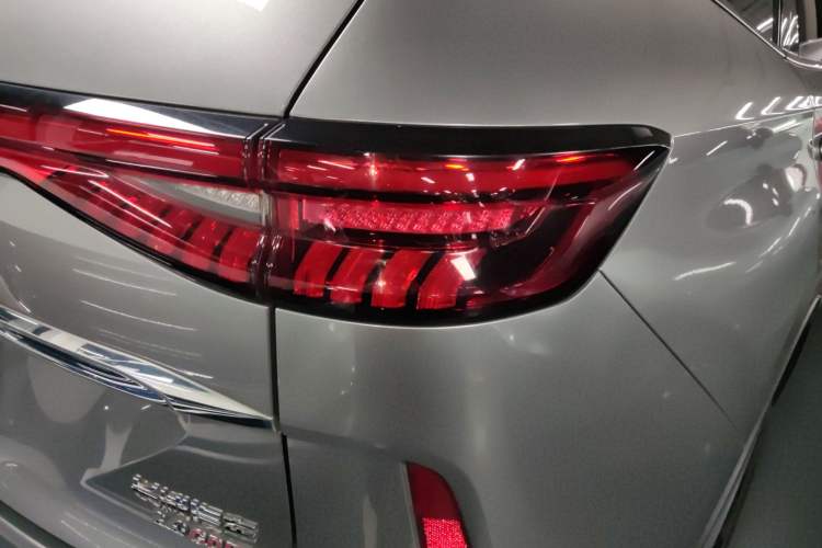 Used Haval H6 2021 3rd Generation 2.0T Automatic Two-Wheel Drive Max Right Rear Taillight