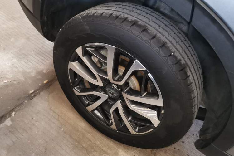 Used Haval H6 2021 3rd Generation 1.5T Automatic Two-Wheel Drive Max Right Rear Wheel Hub