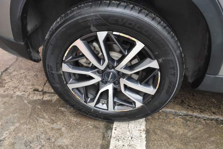 Used Haval H6 2021 3rd Generation 1.5T Automatic Two-Wheel Drive Pro Right Rear Wheel Hub