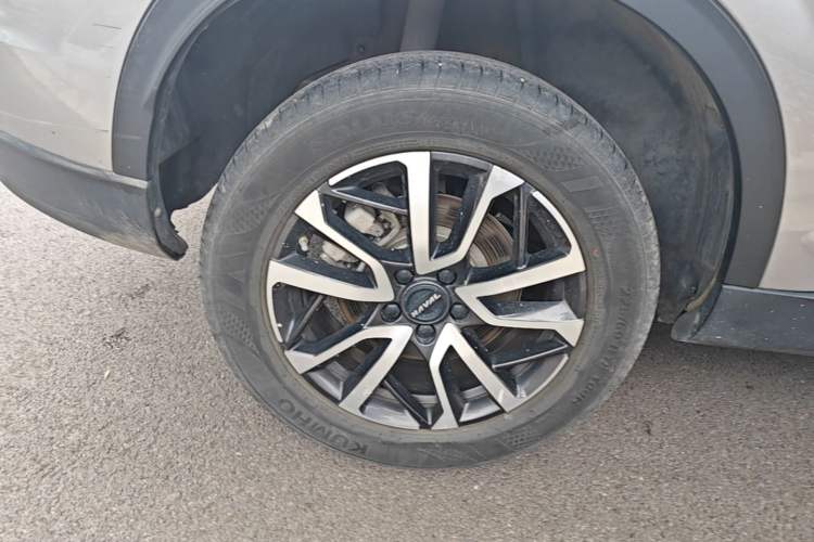 Used Haval H6 2021 3rd Generation 1.5T Automatic Two-Wheel Drive Max Right Rear Wheel Hub