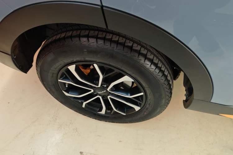Used Haval H6 2021 National Trend Edition 1.5T Automatic Urban Version Right Rear Wheel Hub