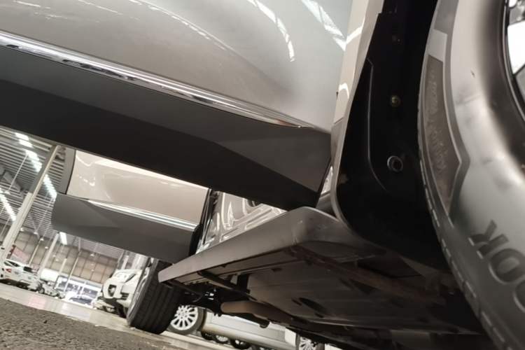 Used Haval H6 2021 3rd Generation 1.5T Automatic Two-Wheel Drive Max Right Side Sill