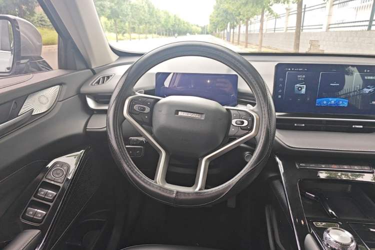 Used Haval H6 2021 3rd Generation 1.5T Automatic Two-Wheel Drive Max Steering Wheel