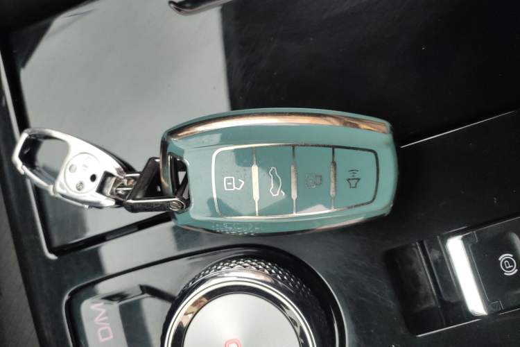 Used Haval H6 2021 3rd Generation 1.5T Automatic Two-Wheel Drive Pro Vehicle Key