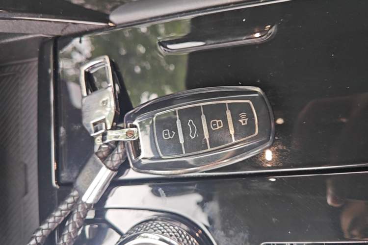 Used Haval H6 2021 3rd Generation 1.5T Automatic Two-Wheel Drive Max Vehicle Key