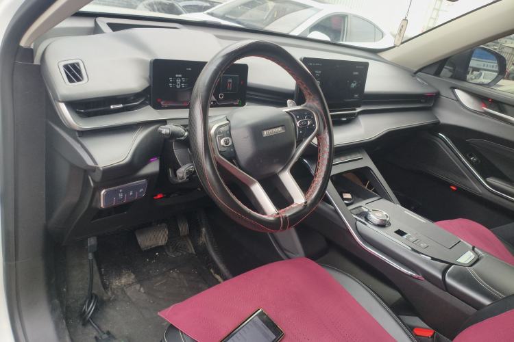 Used Haval H6 2021 3rd Generation 1.5T Automatic Two-Wheel Drive Max Center Console