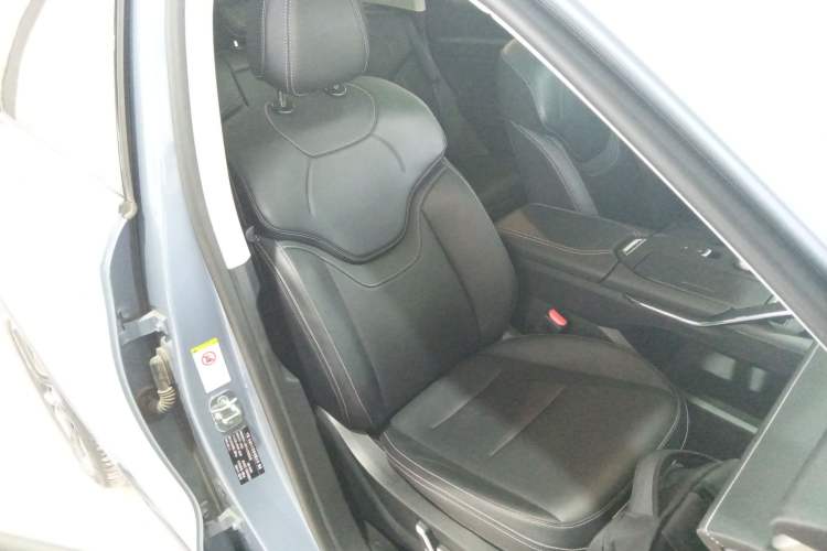 Used Haval H6 2021 3rd Generation 2.0T Automatic All-Wheel Drive Supreme+ Right Front Seat