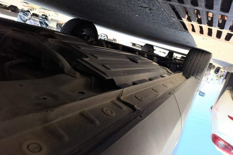 Used Haval H6 2021 3rd Generation 1.5T Automatic Two-Wheel-Drive Supreme Chassis Rear Left
