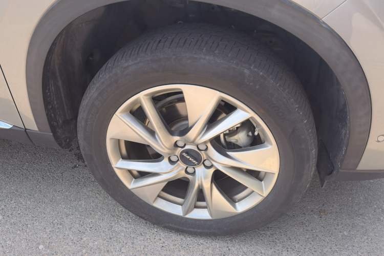 Used Haval H6 2021 3rd Generation 1.5T Automatic Two-Wheel-Drive Supreme Right Front Wheel Hub