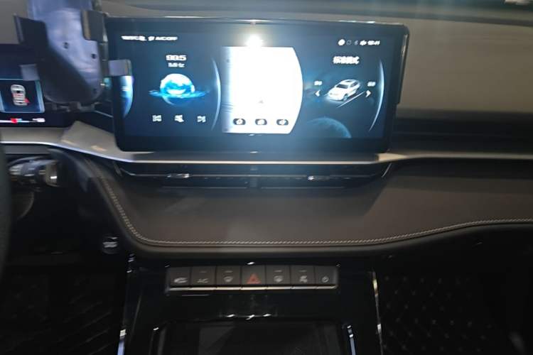 Used Haval H6 2021 3rd Generation 1.5T Automatic Two-Wheel Drive Pro Audio And AC Panel