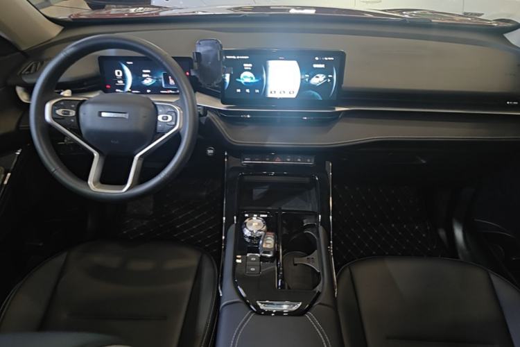 Used Haval H6 2021 3rd Generation 1.5T Automatic Two-Wheel Drive Pro Center Console