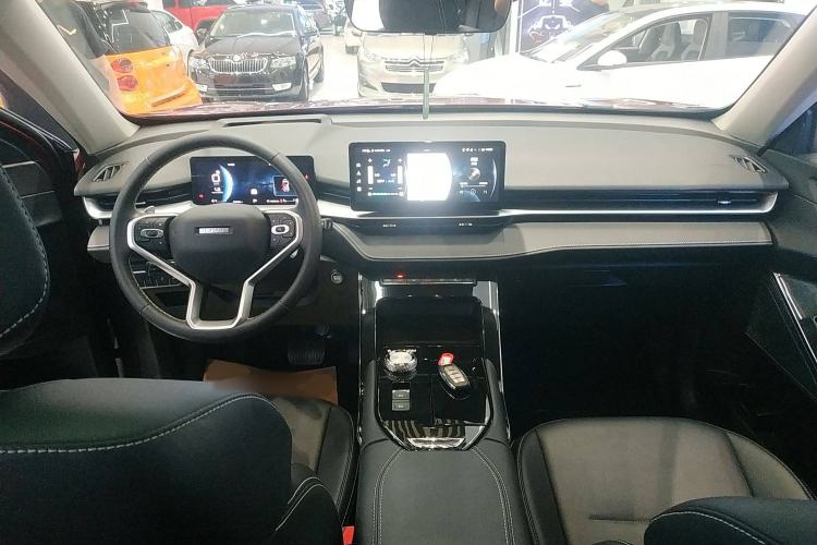 Used Haval H6 2021 3rd Generation 1.5T Automatic Two-Wheel Drive Max Center Console