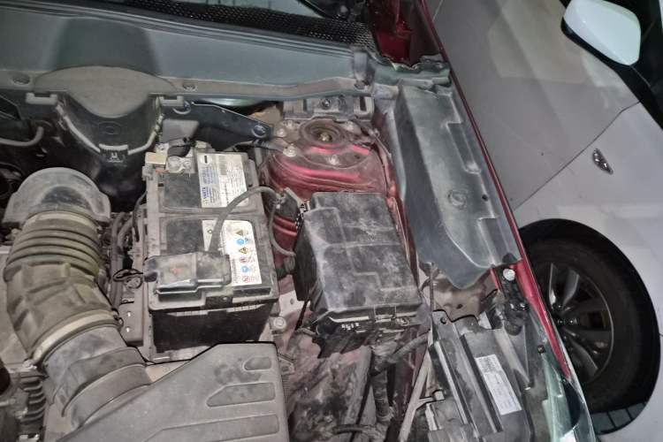 Used Haval H6 2021 3rd Generation 2.0T Automatic Two-Wheel Drive Max Engine Bay Left