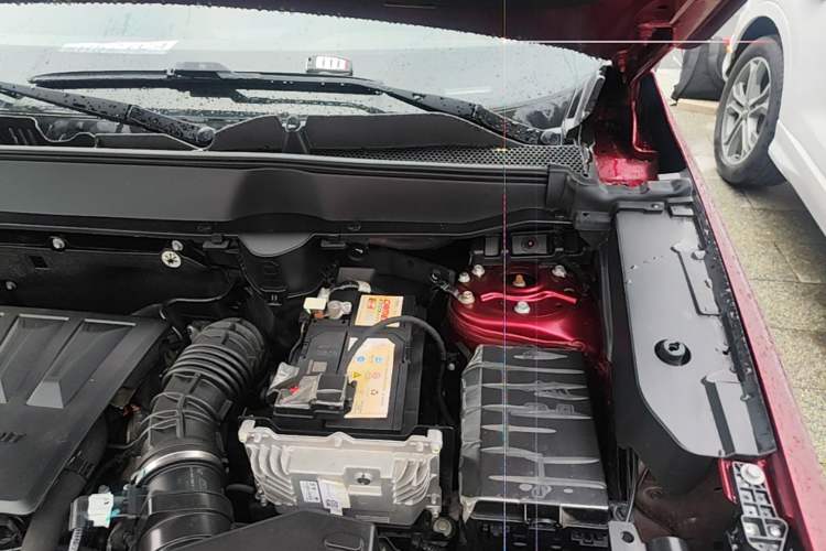 Used Haval H6 2021 3rd Generation 1.5T Automatic Two-Wheel Drive Pro Engine Bay Left