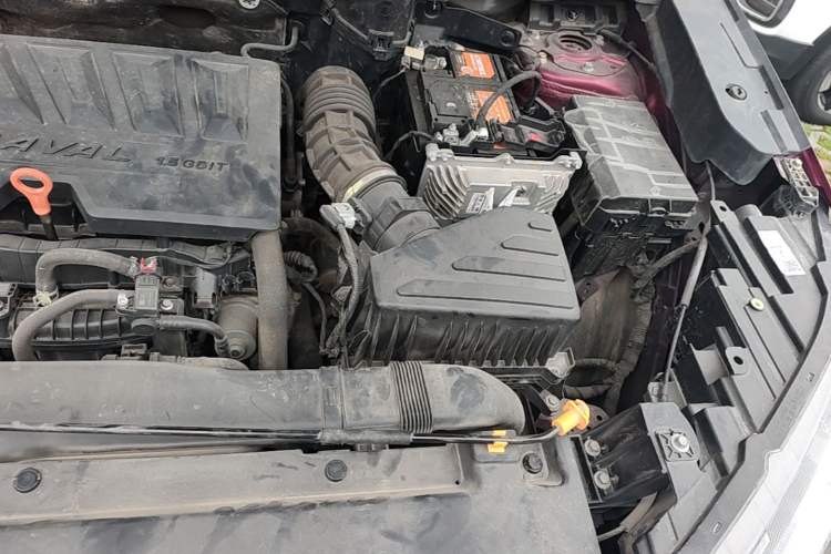 Used Haval H6 2021 3rd Generation 1.5T Automatic Two-Wheel-Drive Supreme Engine Bay Left
